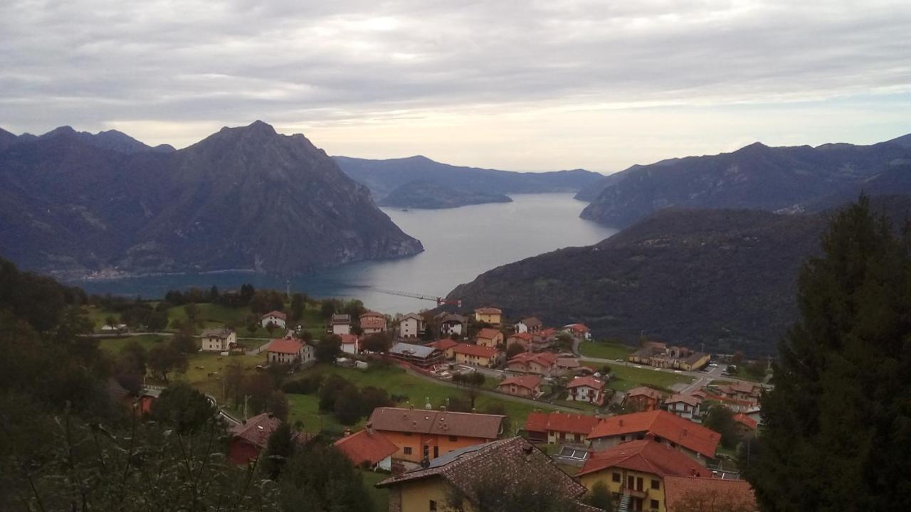 Hotel Miralago Bossico Buitenkant foto