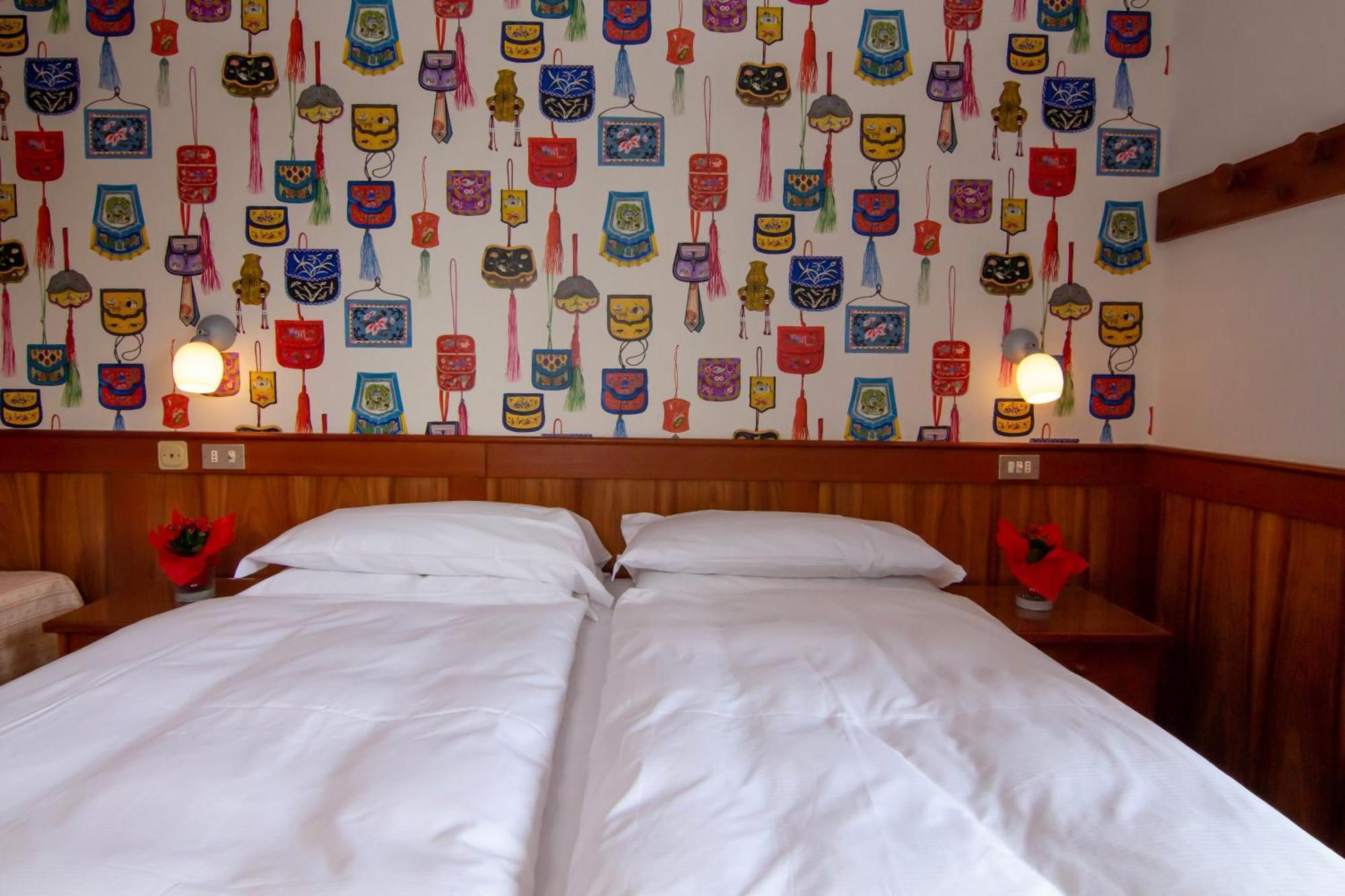 Hotel Miralago Bossico Kamer foto