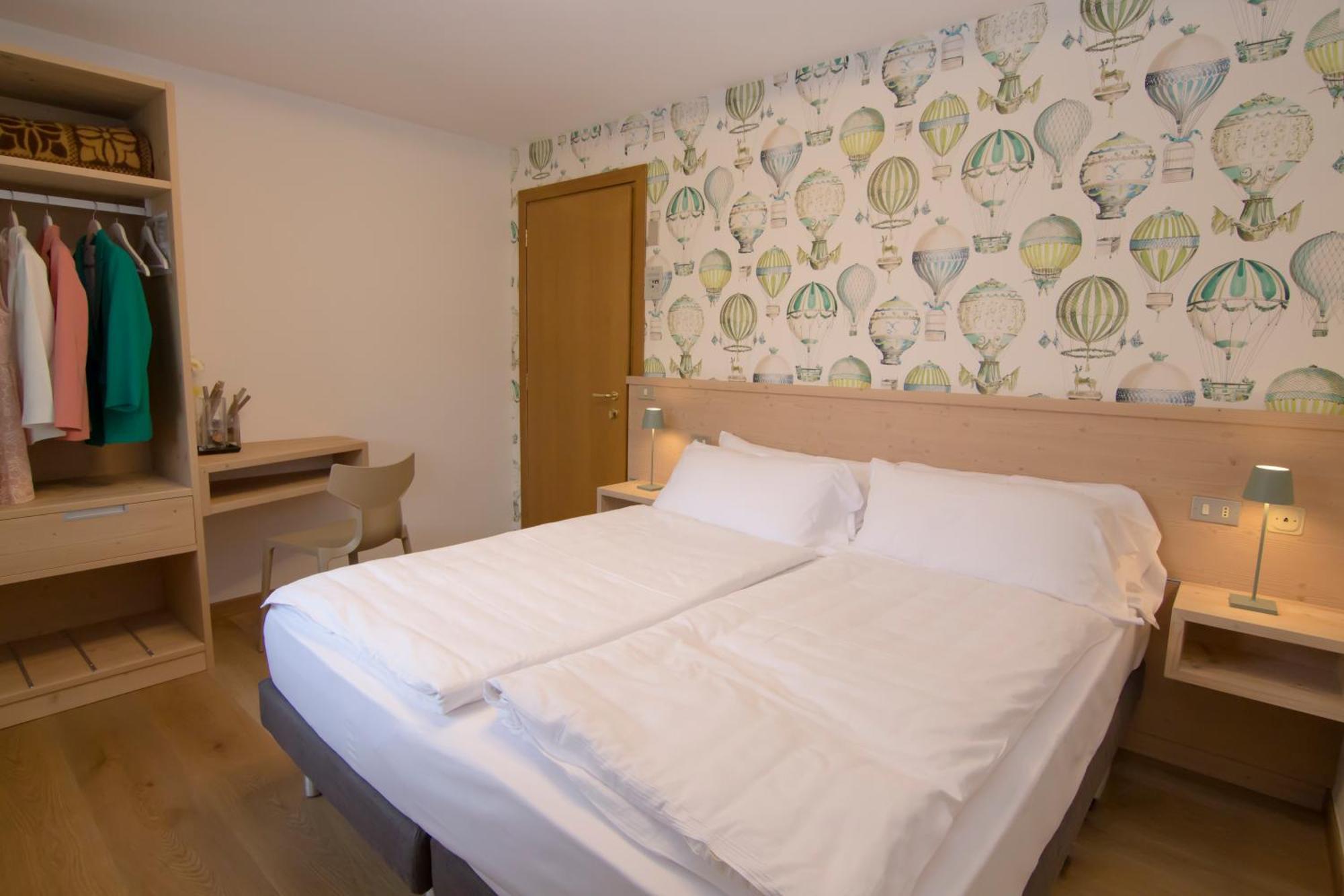 Hotel Miralago Bossico Kamer foto